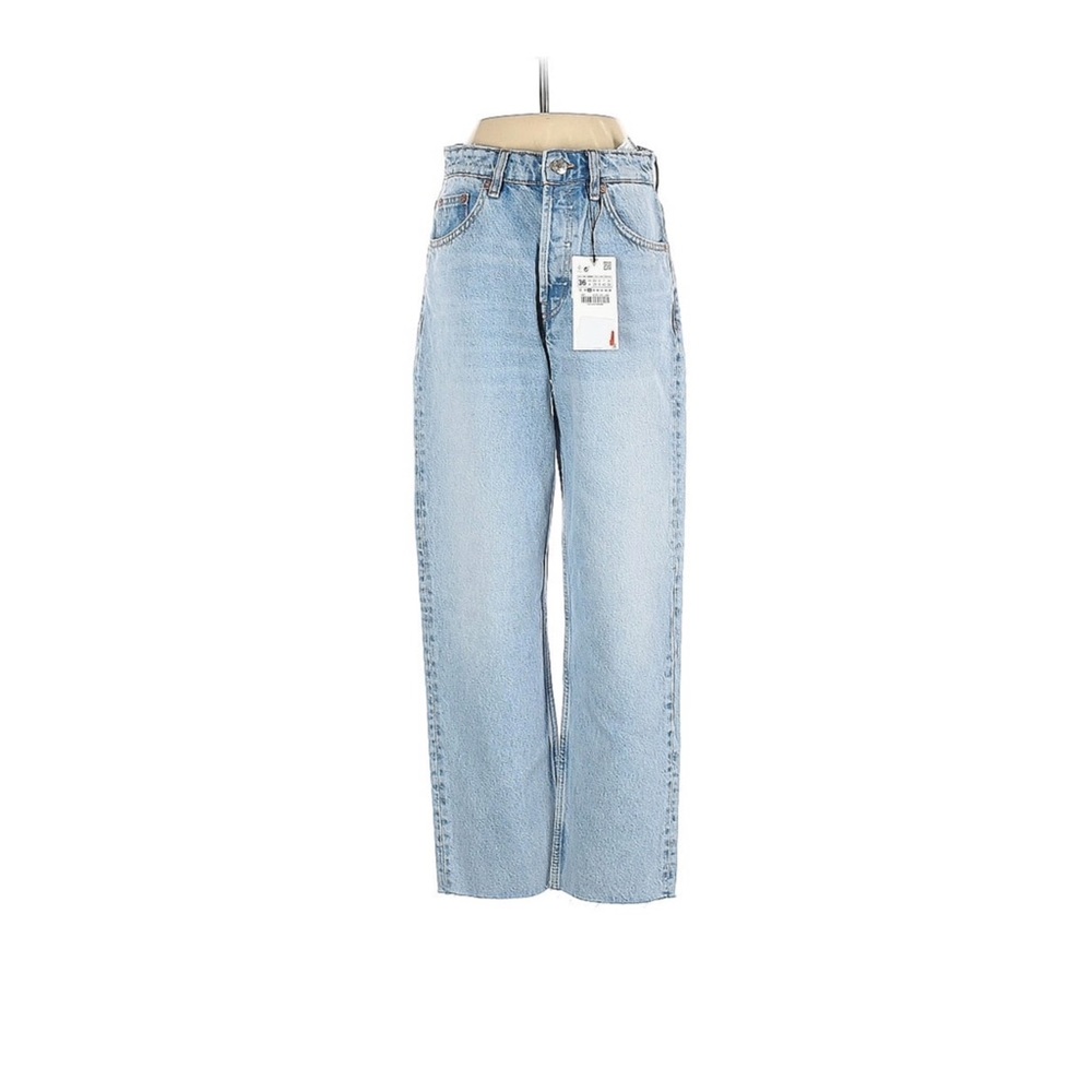 NWT ZARA Highrise Ankle Length Straight Jean Size 4